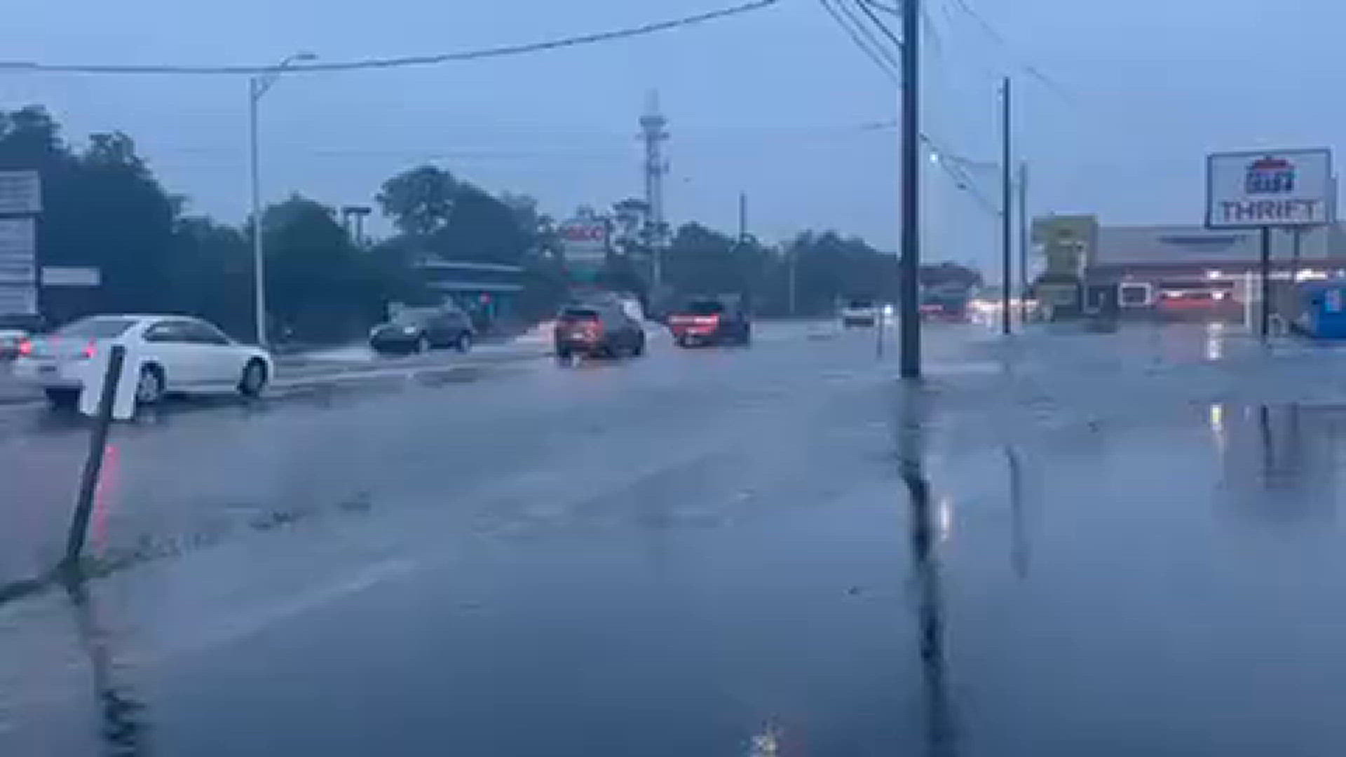 The flood has caused one lane on Edgewood Avenue to close.
Credit: Claire Alfree